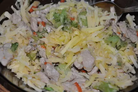 Трубочки фило с мясной начинкой: шаг 1