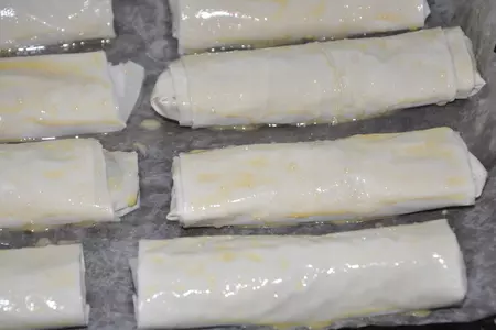 Трубочки фило с мясной начинкой: шаг 5