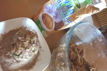 Котлеты с грибочками "киккиточки": шаг 5