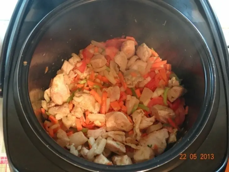 Горох с мясным ассорти в мультиварке: шаг 1