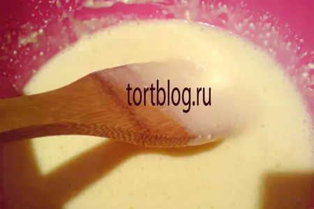 Вкусные творожные пышки: шаг 3