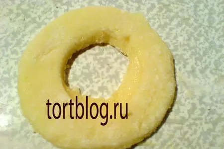 Вкусные творожные пышки: шаг 7