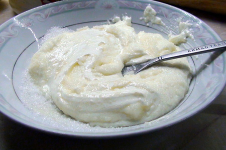 Кекс йогуртовый с лимонным кремом и глазурью. для маши манюши, с благодарностью.: шаг 5
