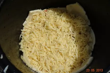 Слоёнка с овощной начинкой в мультиварке: шаг 3