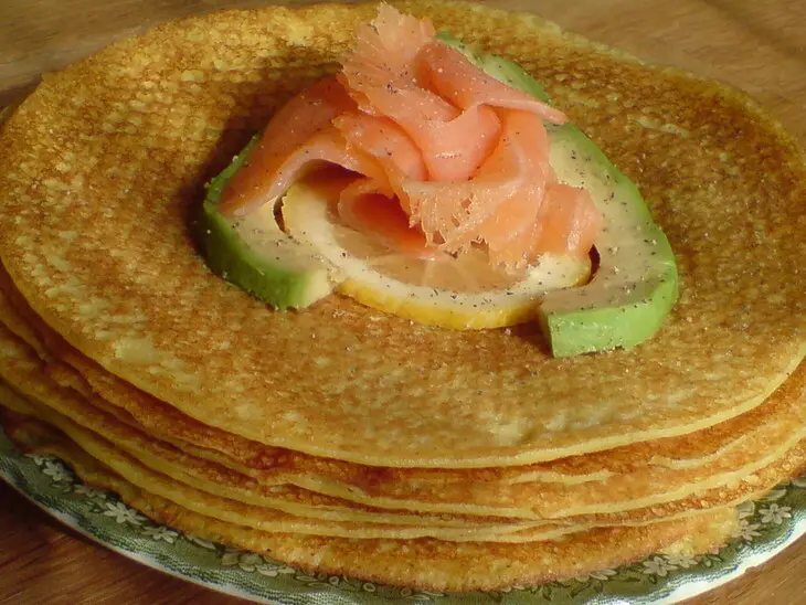 Солнечные блинчики //с кукурузной мукой: шаг 7