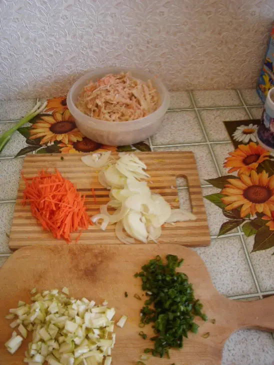 Ножки свиные в сухарях с тушеной капустой и картофельным салатом.  для моих подруг из германии.: шаг 5