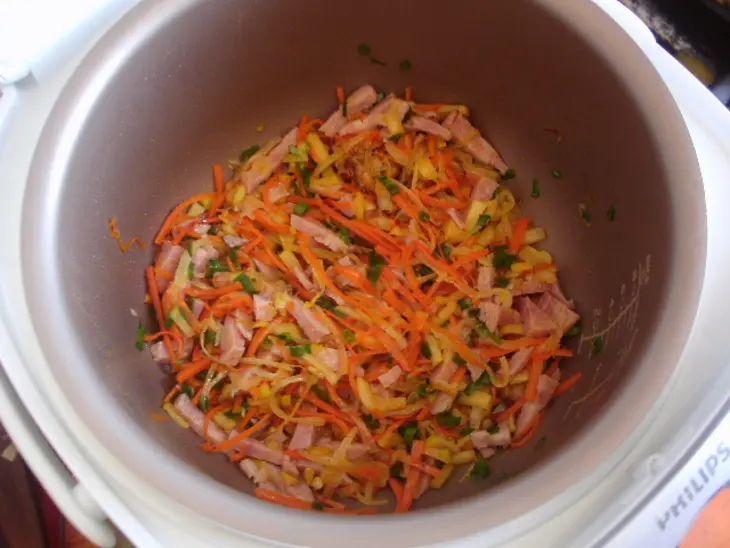 Ножки свиные в сухарях с тушеной капустой и картофельным салатом.  для моих подруг из германии.: шаг 6