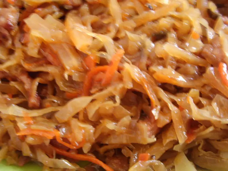 Ножки свиные в сухарях с тушеной капустой и картофельным салатом.  для моих подруг из германии.: шаг 7