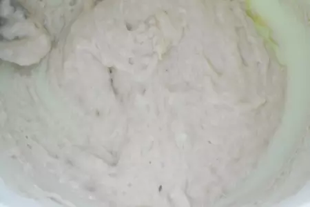 Пирожки с творогом и клубникой.: шаг 1