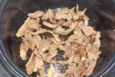 Спагетти говяжьи с овощной приправой (вкусный ужин — быстро в мульте !!!): шаг 1