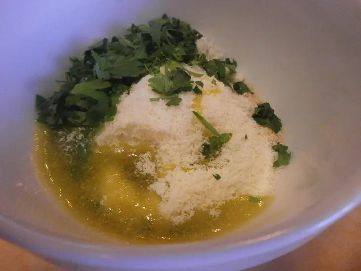 Горячая закуска с крабами в кокосовом молоке: шаг 6