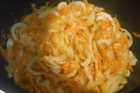 Тушеный кролик со сметаной с сыром и зеленью ( рецепт для мульти): шаг 2