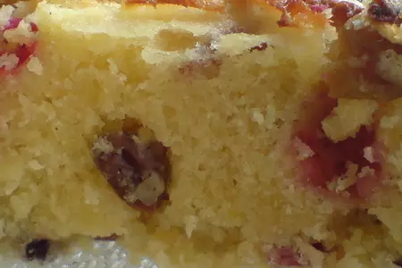 Пирог  с яблоками,клюквой,изюмом и кедровыми орешками: шаг 8