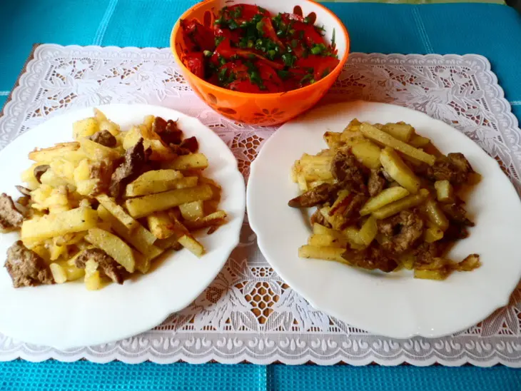 Куриная печень с картошечкой(для фм ужин за 150руб.): шаг 5