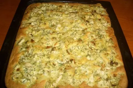 Открытый пирог с куриным филе,сыром и укропом: шаг 9