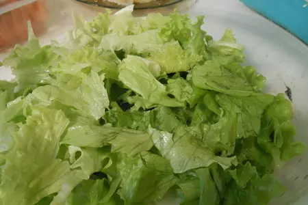 Салаты с карпаччо и осьминогами, а также две окрошки с ними же, и пара способов варки яиц-пашот: шаг 9
