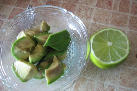 Малиновый супчик с авокадо и оливковым маслом: шаг 4