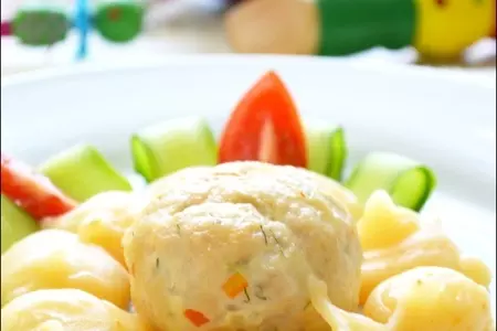 Куриные котлеты с овощами в духовке с картофельно-морковным пюре.: шаг 3