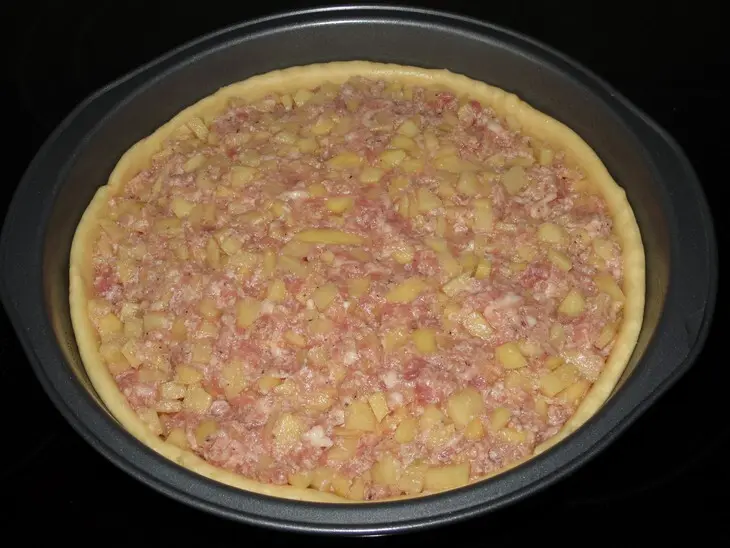 Мясной пирог по уральски  "фм - ужин для всей семьи за 150 рублей.": шаг 4