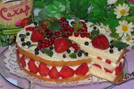Торт "творожно - ягодное наслаждение": шаг 12