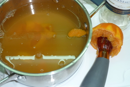 Освежающий суп "клубничный соблазн" на ....бульоне: шаг 3