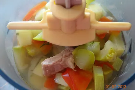Щи мясные из цветной капусты и брокколи (детское меню, мультиварка): шаг 4