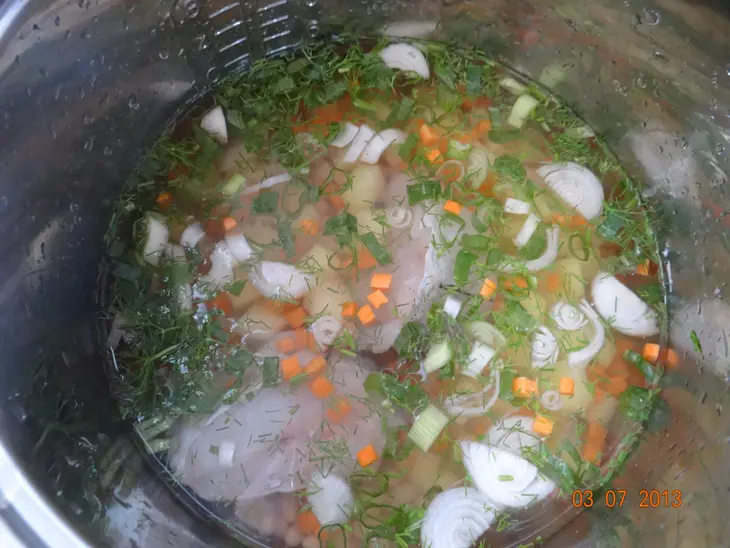 Рыбный супчик с фасолью и картофелем: шаг 2