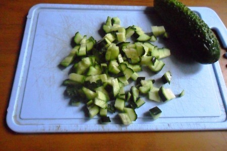 Салат с кускусом и зернёным творогом: шаг 2