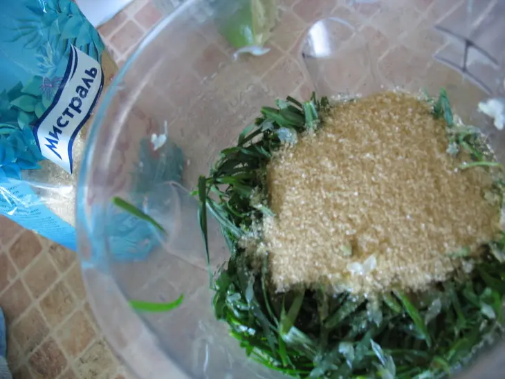 Желе из напитка "тархун" и "базилик": шаг 2