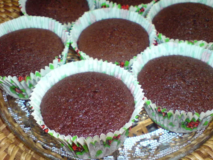Кексы "after eight"/шоколадные с мятным сахаром: шаг 6