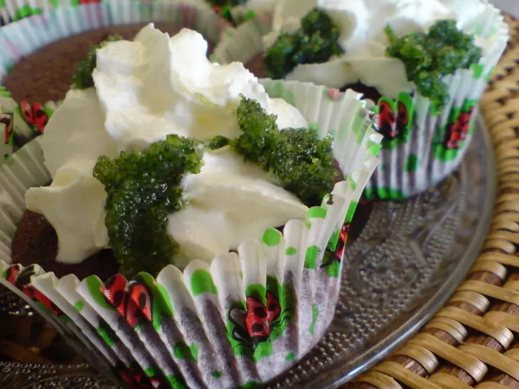 Кексы "after eight"/шоколадные с мятным сахаром: шаг 8