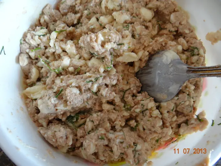 Закуска из морепродуктов с лавашем: шаг 5