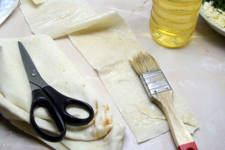 Слоёные пирожки из лаваша с брынзой и картошкой.: шаг 3