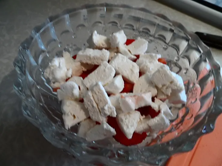 Десерт с зефиром, клубникой и киви: шаг 5