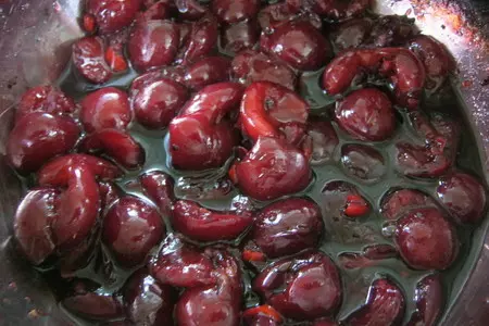 Соус из черешни (salsa di ciliegie): шаг 7