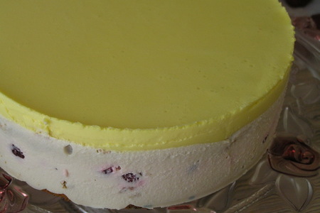 Мятный торт с белым шоколадом и красными ягодами: шаг 19