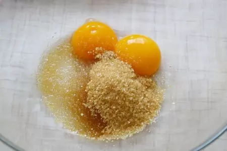 Малиновое парфе с розовой водой и ежевикой.: шаг 2