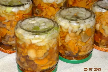 Грибы-ассорти маринованные: шаг 6
