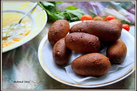 Пирожки жаренные, из творожного теста с рыбой и рисом.: шаг 7