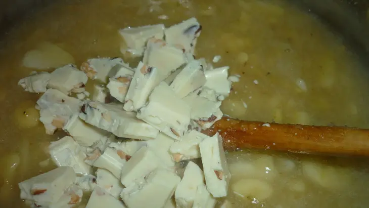Элегантный банановый джем с грушами и белым шоколадом: шаг 2