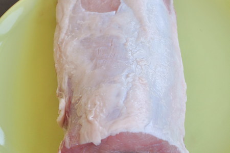 Свинина фаршированная курагой и каперсами в горчичной панировке: шаг 2