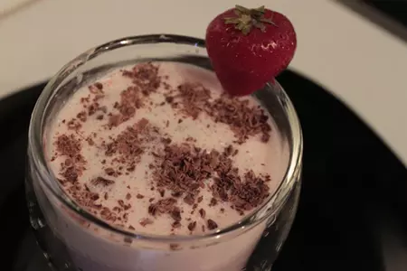 Вкусный коктейль-мороженое (классический, ягодный, шоколадный, алкогольный): шаг 10