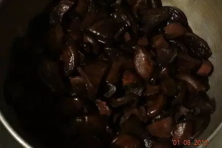 Грибочки с чесноком маринованные: шаг 3