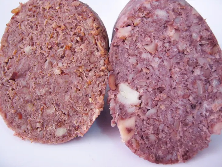 Колбаса осьминоговая в пряной и копченой вариациях: шаг 8