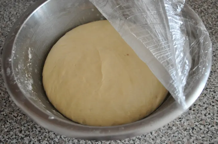 Лепешка с мясной начинкой фетир от  весёлого ахмеда.: шаг 3