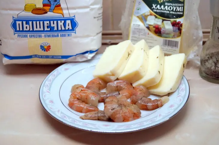 Креветки на гриле, с жареным сыром и картофелем фри. путешествуем по кипру.: шаг 5