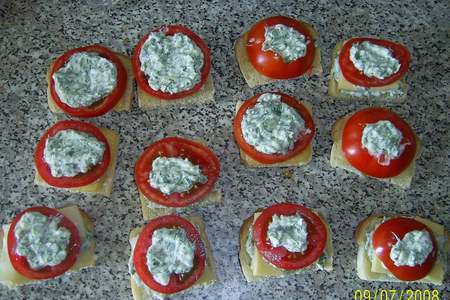 Закусочка помидорно-сырная: шаг 4