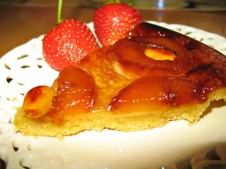 Перевернутый пирог (tarte tatin) с абрикосами.: шаг 8