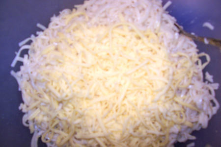 Бабка из лапши с сыром: шаг 2