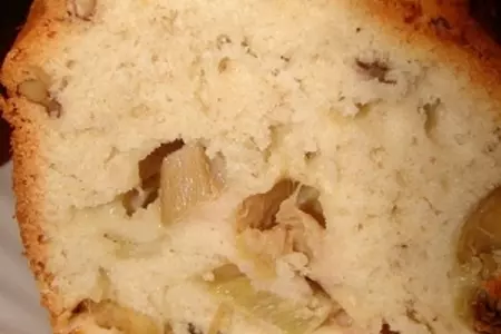 Кекс с ревенем и грецкими орешками: шаг 3